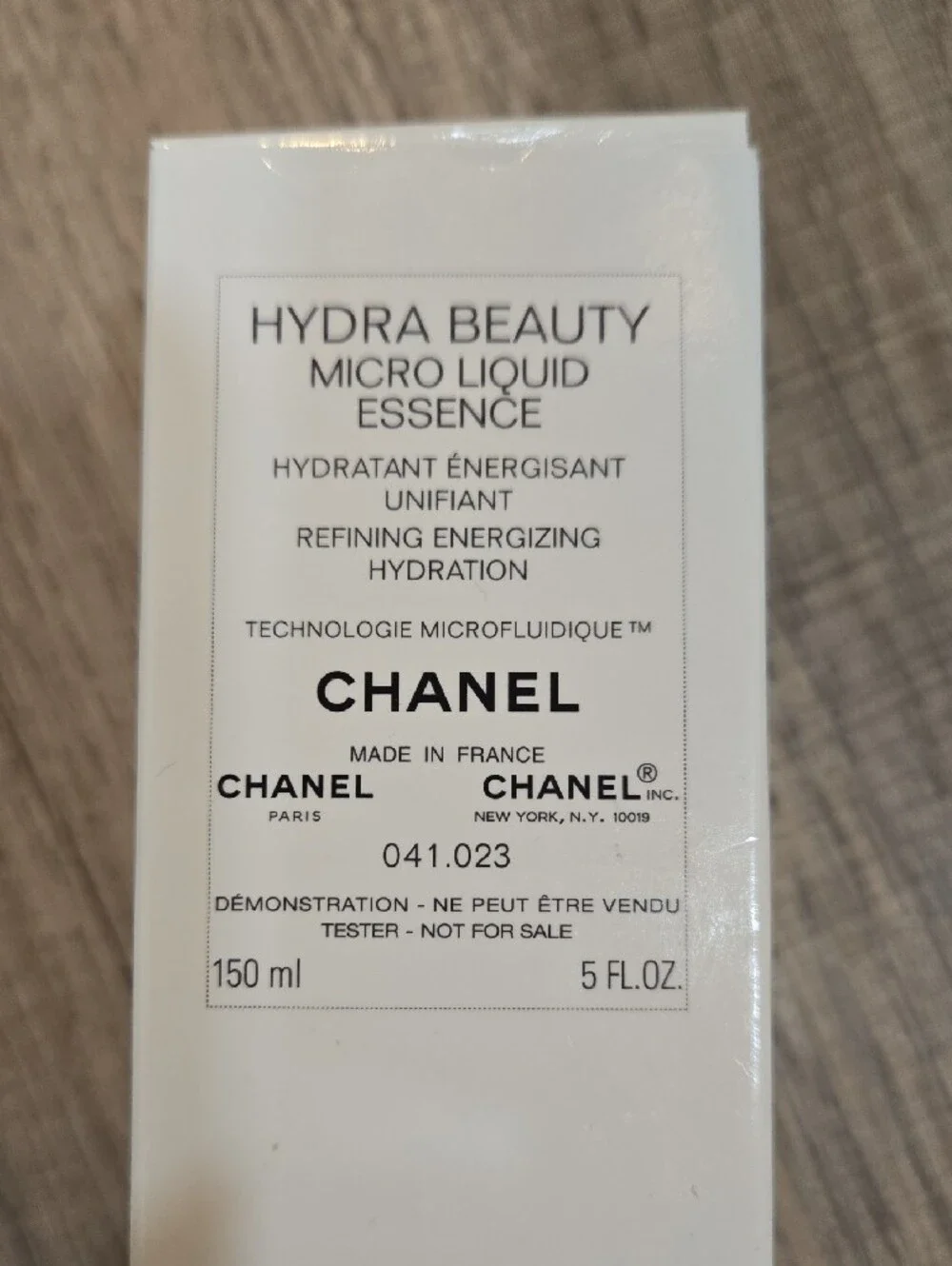 CHANEL Hydra Beauty Micro Liquid Essence — NEW!!!